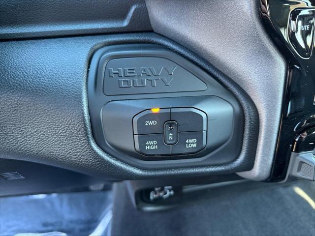 2026 Ram 3500 Tradesman Crew Cab 4x4 64 Box