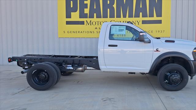 2026 RAM Ram 5500 Chassis Cab RAM 5500 TRADESMAN CHASSIS REGULAR CAB 4X4 60 CA