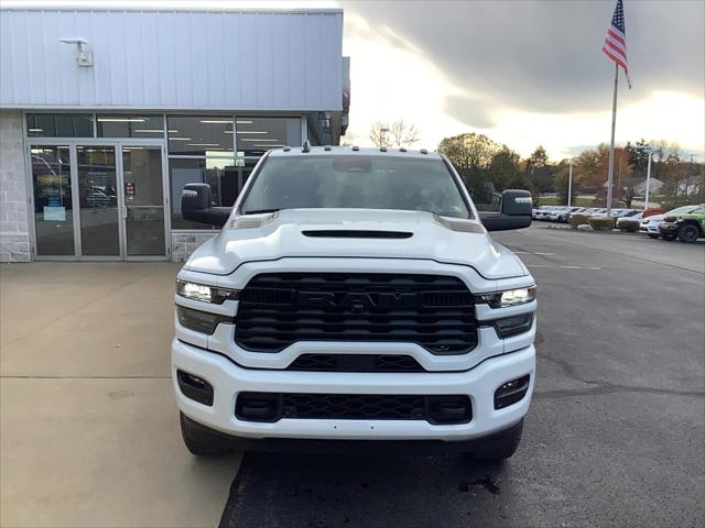 2026 RAM Ram 2500 RAM 2500 BLACK EXPRESS CREW CAB 4X4 64 BOX 2026 RAM Ram 2500 RAM 2500 BLACK EXPRESS CREW CAB 4X4 64 BOX