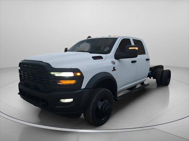 2026 RAM Ram 5500 Chassis Cab RAM 5500 TRADESMAN CHASSIS CREW CAB 4X4 84 CA