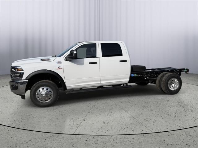 2026 RAM Ram 3500 Chassis Cab RAM 3500 TRADESMAN CREW CAB CHASSIS 4X4 60 CA 2026 RAM Ram 3500 Chassis Cab RAM 3500 TRADESMAN CREW CAB CHASSIS 4X4 60 CA