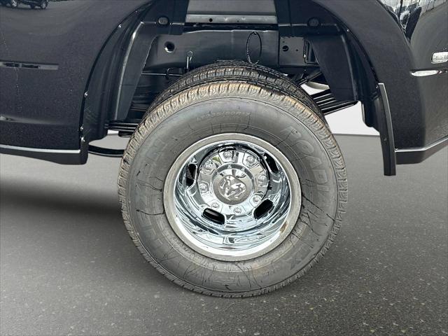 2026 Ram 3500 Tradesman Crew Cab 4x4 8' Box