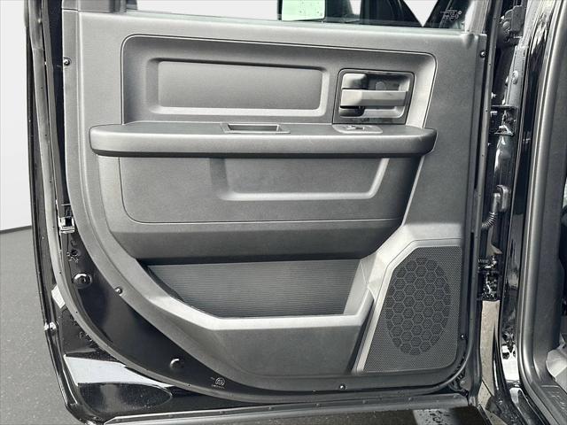 2026 Ram 3500 Tradesman Crew Cab 4x4 8' Box
