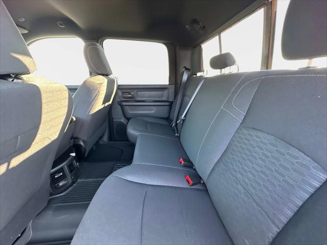 2026 Ram 2500 Black Express Crew Cab 4x4 6'4" Box