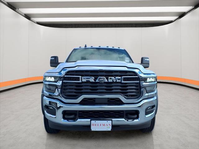 2026 RAM Ram 5500 Chassis Cab RAM 5500 TRADESMAN CHASSIS REGULAR CAB 4X4 84 CA 2026 RAM Ram 5500 Chassis Cab RAM 5500 TRADESMAN CHASSIS REGULAR CAB 4X4 84 CA