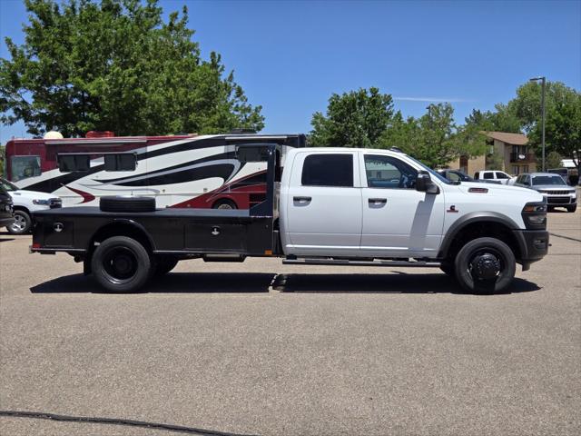 2026 RAM 5500 Chassis RAM 5500 TRADESMAN CHASSIS CREW CAB 4X4 84 CA