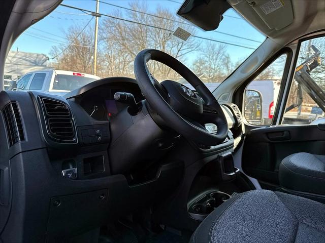 2026 Ram ProMaster Cargo Van Tradesman Low Roof 136" WB w/Pass Seat