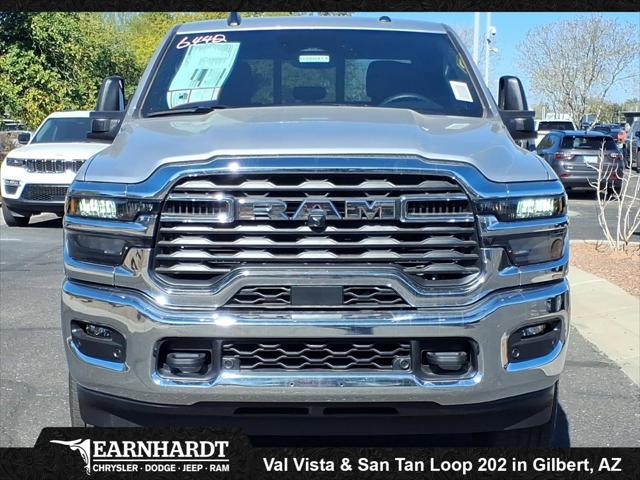 2026 RAM Ram 3500 RAM 3500 TRADESMAN CREW CAB 4X4 8 BOX