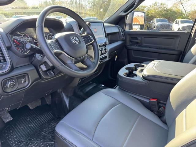 2026 RAM Ram 2500 RAM 2500 TRADESMAN CREW CAB 4X4 8 BOX