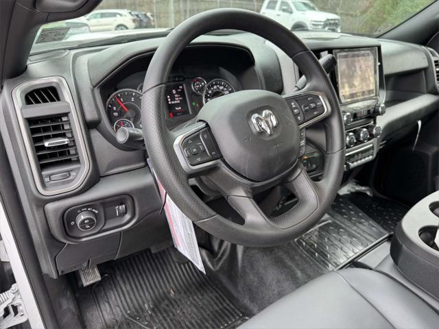 2026 RAM Ram 5500 Chassis Cab RAM 5500 TRADESMAN CHASSIS CREW CAB 4X4 84 CA 2026 RAM Ram 5500 Chassis Cab RAM 5500 TRADESMAN CHASSIS CREW CAB 4X4 84 CA