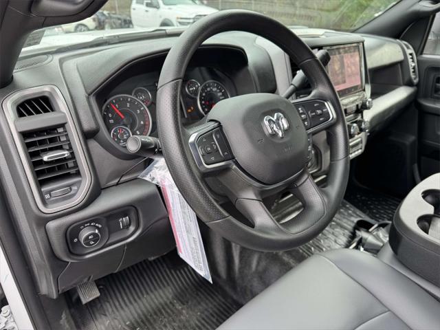 2026 RAM Ram 5500 Chassis Cab RAM 5500 TRADESMAN CHASSIS CREW CAB 4X4 84 CA 2026 RAM Ram 5500 Chassis Cab RAM 5500 TRADESMAN CHASSIS CREW CAB 4X4 84 CA