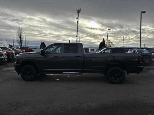2026 RAM Ram 3500 RAM 3500 TRADESMAN CREW CAB 4X4 8 BOX