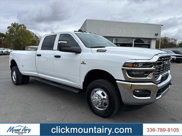 2026 RAM Ram 3500 RAM 3500 TRADESMAN CREW CAB 4X4 8 BOX 2026 RAM Ram 3500 RAM 3500 TRADESMAN CREW CAB 4X4 8 BOX