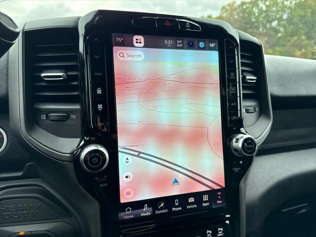 2026 RAM Ram 3500 RAM 3500 TRADESMAN CREW CAB 4X4 8 BOX