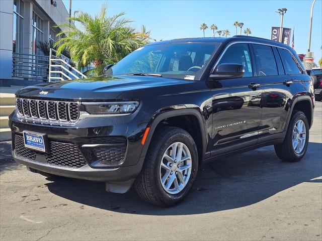 2025 Jeep Grand Cherokee GRAND CHEROKEE LAREDO X 4X2 2025 Jeep Grand Cherokee GRAND CHEROKEE LAREDO X 4X2