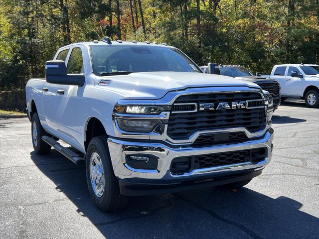 2026 RAM Ram 2500 RAM 2500 TRADESMAN CREW CAB 4X4 64 BOX