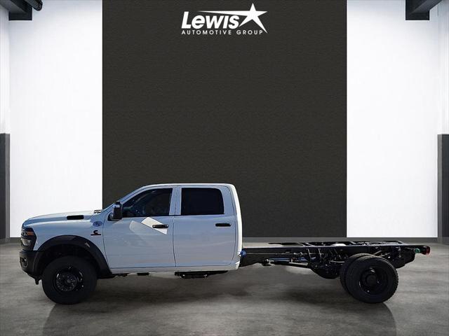 2026 RAM Ram 5500 Chassis Cab RAM 5500 TRADESMAN CHASSIS CREW CAB 4X4 84 CA
