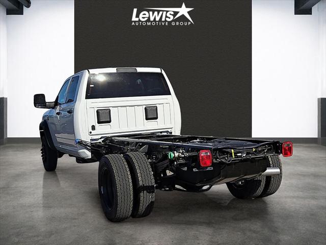 2026 RAM Ram 5500 Chassis Cab RAM 5500 TRADESMAN CHASSIS CREW CAB 4X4 84 CA