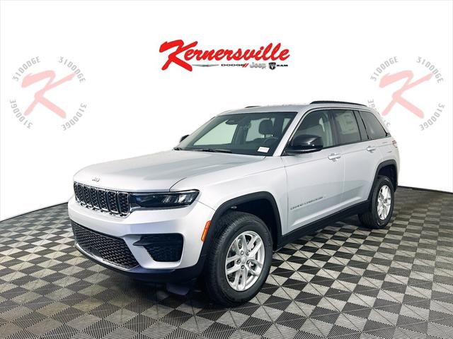 2025 Jeep Grand Cherokee GRAND CHEROKEE LAREDO X 4X2