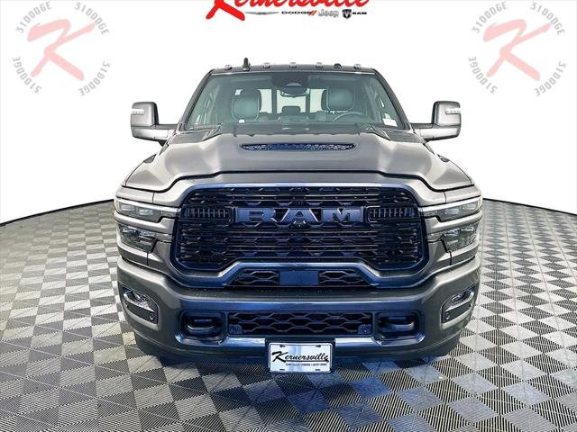2026 RAM Ram 3500 RAM 3500 LIMITED CREW CAB 4X4 8 BOX