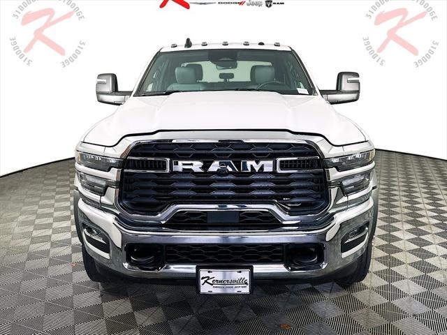 2026 RAM Ram 5500 Chassis Cab RAM 5500 TRADESMAN CHASSIS CREW CAB 4X2 60 CA 2026 RAM Ram 5500 Chassis Cab RAM 5500 TRADESMAN CHASSIS CREW CAB 4X2 60 CA