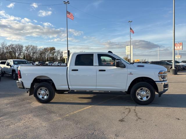 2026 RAM Ram 2500 RAM 2500 TRADESMAN CREW CAB 4X4 64 BOX