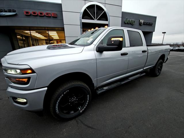2026 RAM Ram 2500 RAM 2500 BLACK EXPRESS CREW CAB 4X4 8 BOX 2026 RAM Ram 2500 RAM 2500 BLACK EXPRESS CREW CAB 4X4 8 BOX