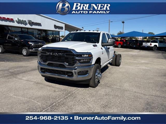 2026 RAM Ram 3500 Chassis Cab RAM 3500 TRADESMAN CREW CAB CHASSIS 4X4 60 CA 2026 RAM Ram 3500 Chassis Cab RAM 3500 TRADESMAN CREW CAB CHASSIS 4X4 60 CA