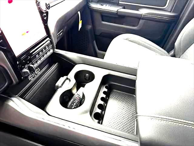 2026 Ram 2500 Big Horn Crew Cab 4x4 6'4" Box