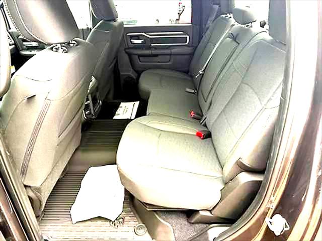 2026 Ram 2500 Big Horn Crew Cab 4x4 6'4" Box