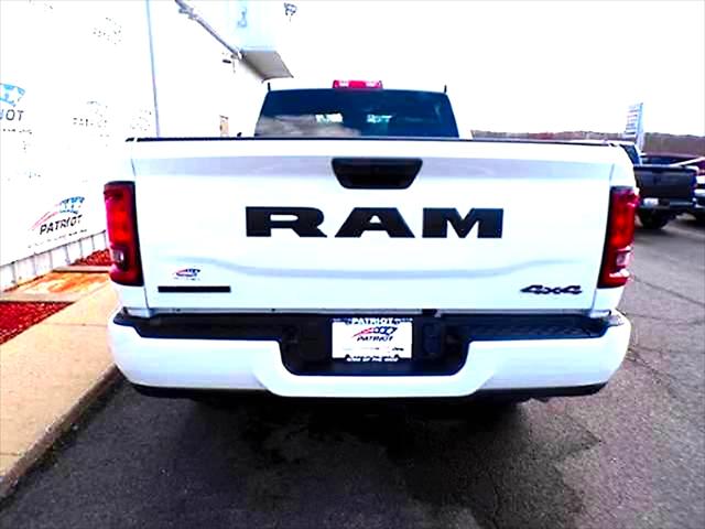 2026 Ram 2500 Big Horn Crew Cab 4x4 6'4" Box