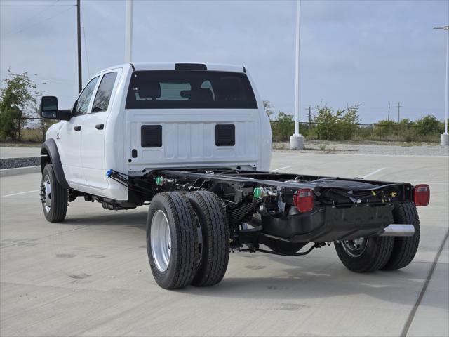 2026 RAM 5500 Chassis RAM 5500 TRADESMAN CHASSIS CREW CAB 4X4 84 CA