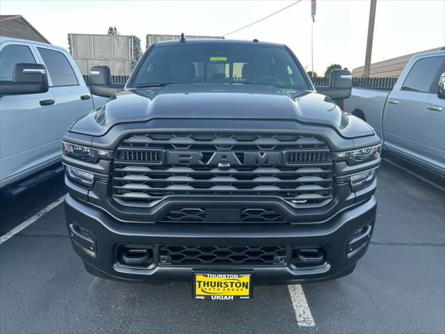 2026 RAM Ram 3500 RAM 3500 TRADESMAN CREW CAB 4X4 8 BOX