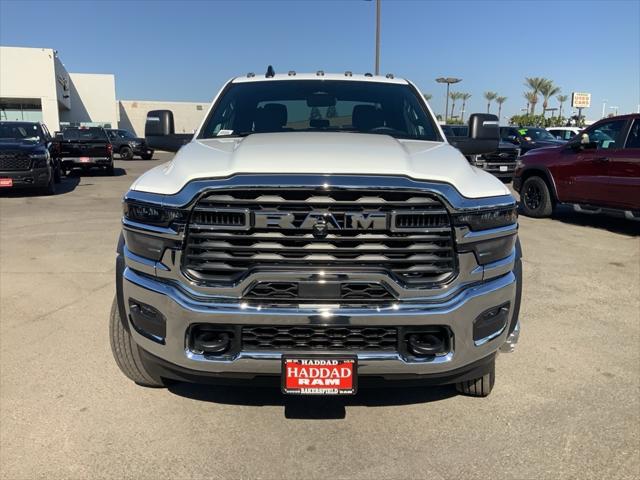 2026 RAM Ram 5500 Chassis Cab RAM 5500 TRADESMAN CHASSIS CREW CAB 4X4 84 CA 2026 RAM Ram 5500 Chassis Cab RAM 5500 TRADESMAN CHASSIS CREW CAB 4X4 84 CA
