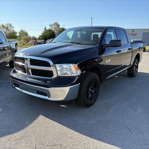 2023 RAM 1500 Classic Tradesman Crew Cab 4x4 57 Box 2023 RAM 1500 Classic Tradesman Crew Cab 4x4 57 Box