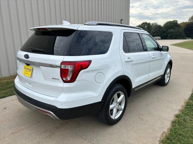 2017 Ford Explorer XLT 2017 Ford Explorer XLT