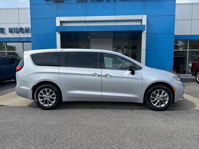 2024 Chrysler Pacifica Touring L AWD
