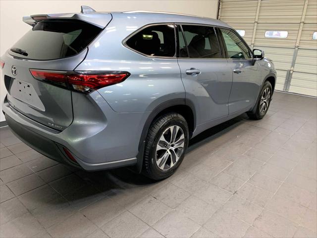 2021 Toyota Highlander XLE 2021 Toyota Highlander XLE