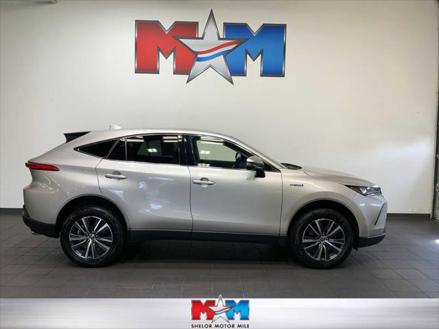 2021 Toyota Venza LE