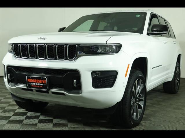 2022 Jeep Grand Cherokee Overland 4x4 2022 Jeep Grand Cherokee Overland 4x4