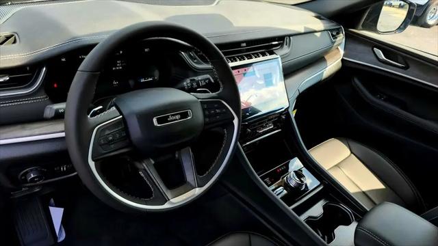 2025 Jeep Grand Cherokee Limited 4x4