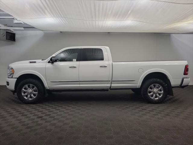 2019 RAM 3500 Limited Crew Cab 4x4 8 Box