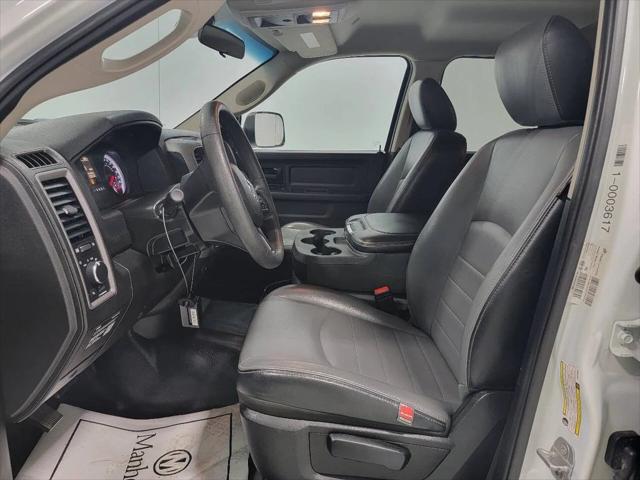 2022 RAM 1500 Classic Tradesman Crew Cab 4x4 57 Box
