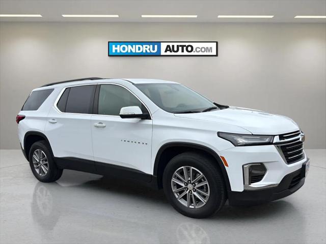 2023 Chevrolet Traverse AWD LT Cloth