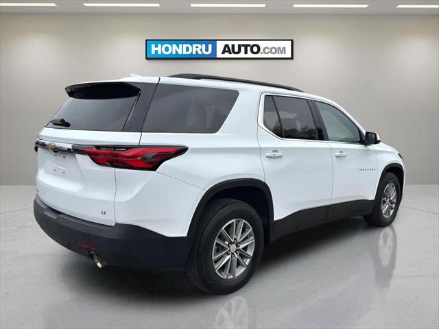 2023 Chevrolet Traverse AWD LT Cloth