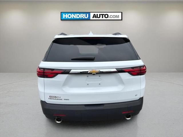 2023 Chevrolet Traverse AWD LT Cloth