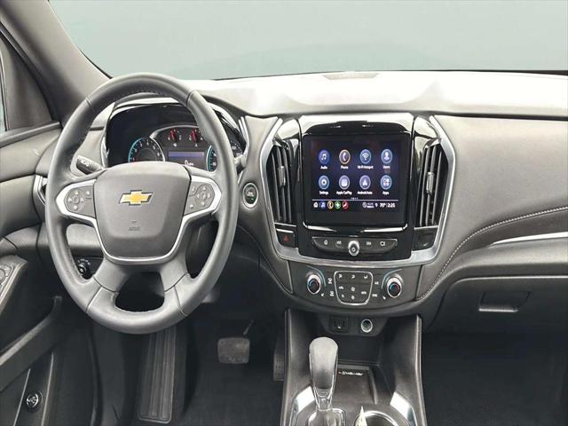 2023 Chevrolet Traverse AWD LT Cloth