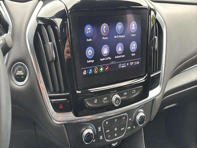 2023 Chevrolet Traverse AWD LT Cloth
