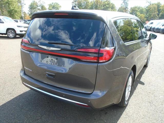2023 Chrysler Pacifica Touring L 2023 Chrysler Pacifica Touring L