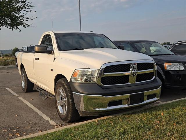 2017 RAM 1500 Tradesman Regular Cab 4x2 8 Box